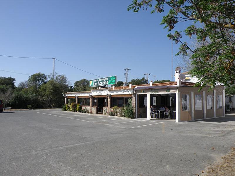 Hostal Las Acacias Los Caños de Meca Exterior foto