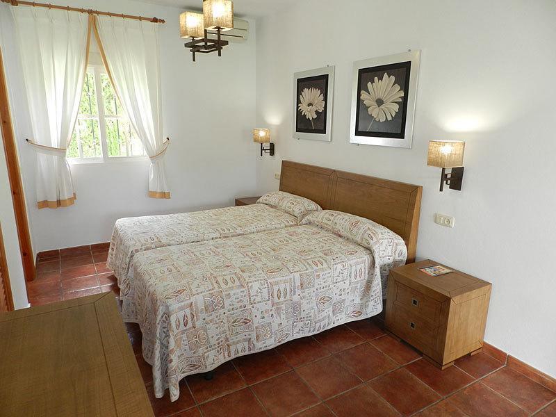 Hostal Las Acacias Los Caños de Meca Habitación foto